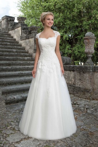 Justin Alexander Sincerity Style No. 3906 Was: €1395 | Now Only: €795 #0 default thumbnail
