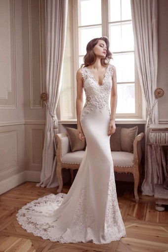 Très Chic Style No. 9378 Was: €1495 | Now Only: €795 #0 default thumbnail