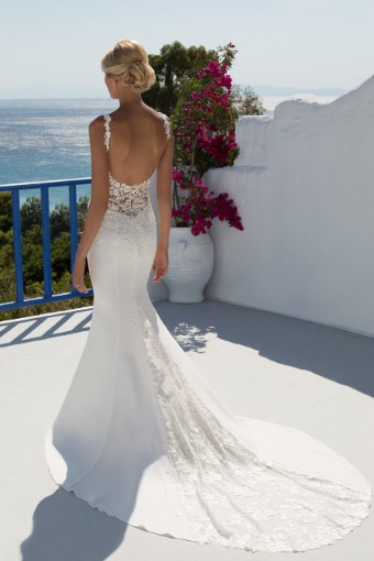 Mark Lesley Style No. 7284 Was: €1650 | Now Only: €500 #1 thumbnail