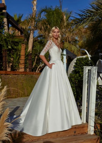 Modeca Style No. Nancy Was: €1860 | Now Only: €895 #0 default thumbnail