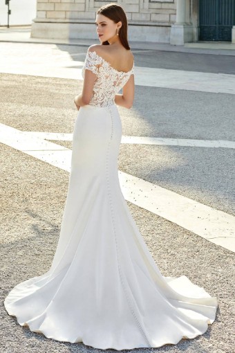 Justin Alexander Adore Style #Roxana #1 Ivory thumbnail