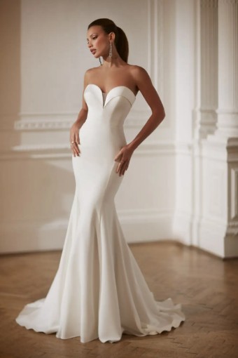 Ellis Bridals Style #Francesca #1 thumbnail
